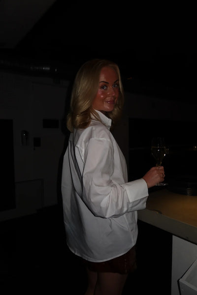 SKJÚRTA | CHLOE hvítt