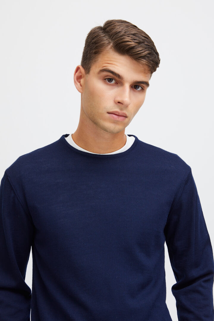 TROYGGJA | KENT MERINO navy