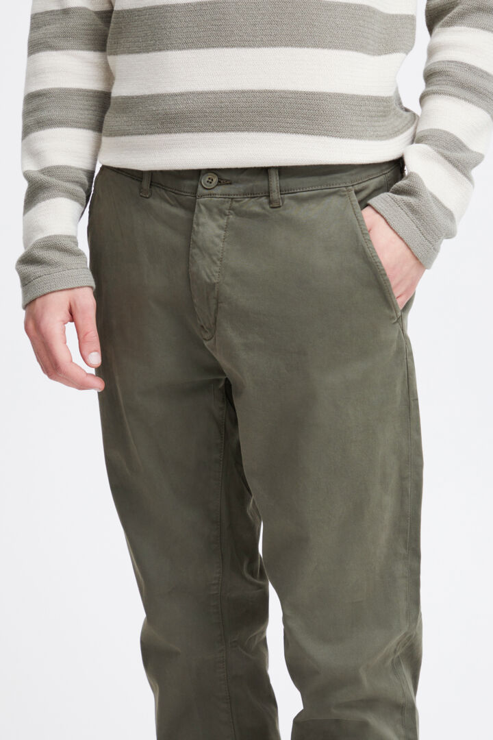 BUKSUR | VIGGO leaf