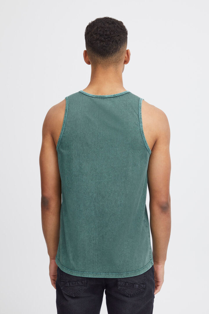 T-SHIRT | TOP