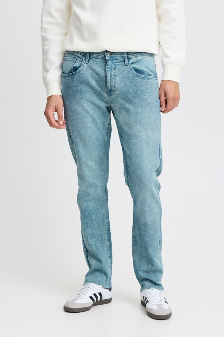 JEANS | TWISTER light