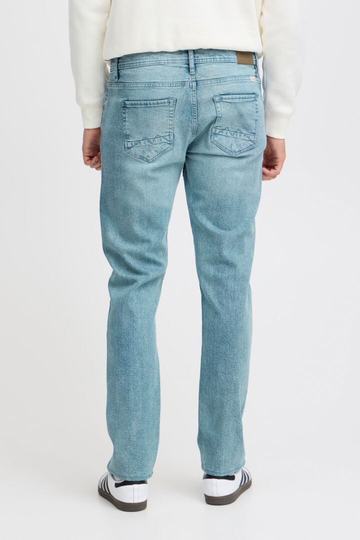 JEANS | TWISTER light