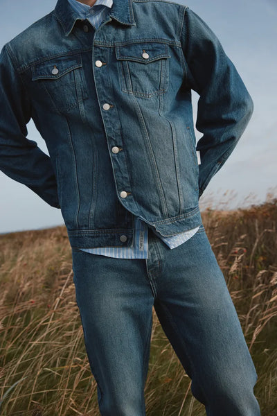 JEANS | HALLUND