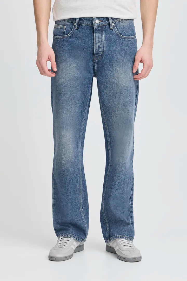 JEANS | HALLUND