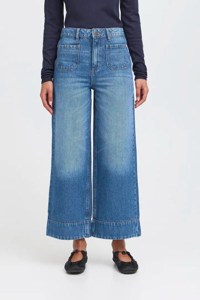 JEANS | PAMALA