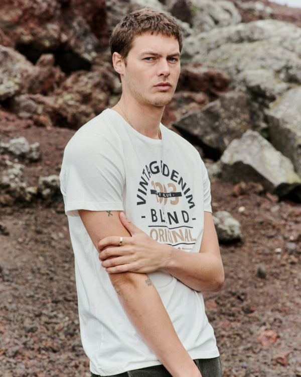T-SHIRT | 20715749
