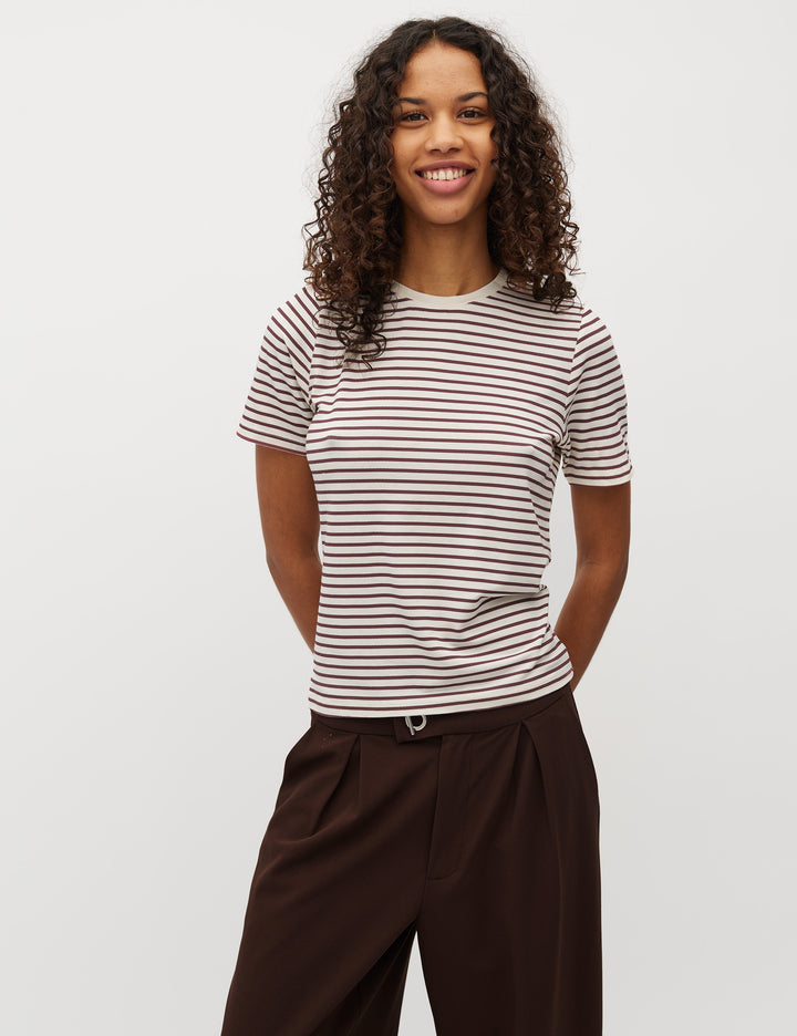 T-SHIRT | JULIA brown