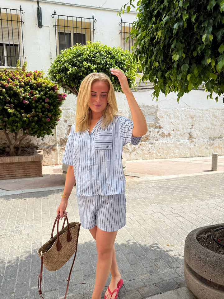 SHORTS | ESTHER blue