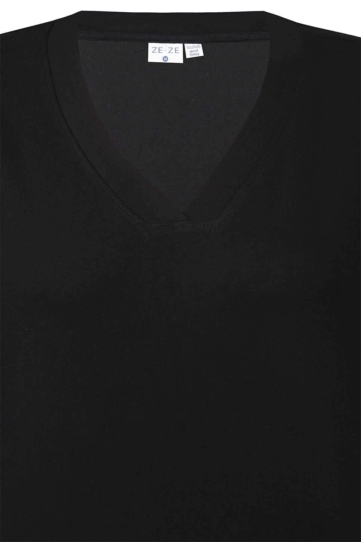 T-SHIRT | KAMELIA