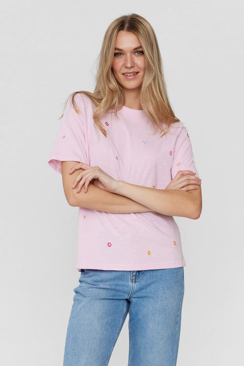 T-SHIRT | PILAR
