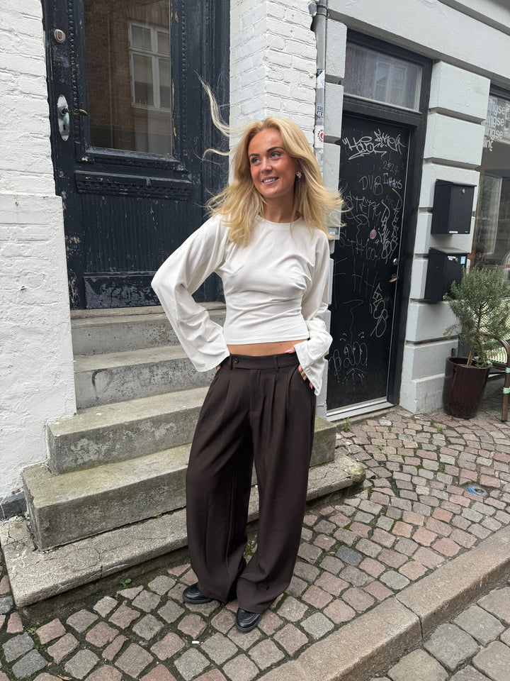 KLARA TOP LS | WAISTED hvítt