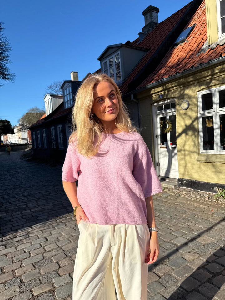 TROYGGJA | FRIDA SS pink (Copy)