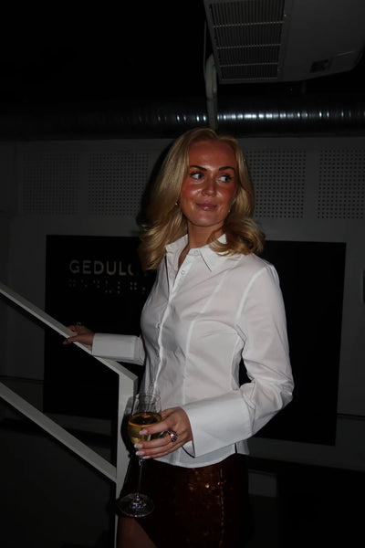 SKJÚRTA | GEORGINA hvítt