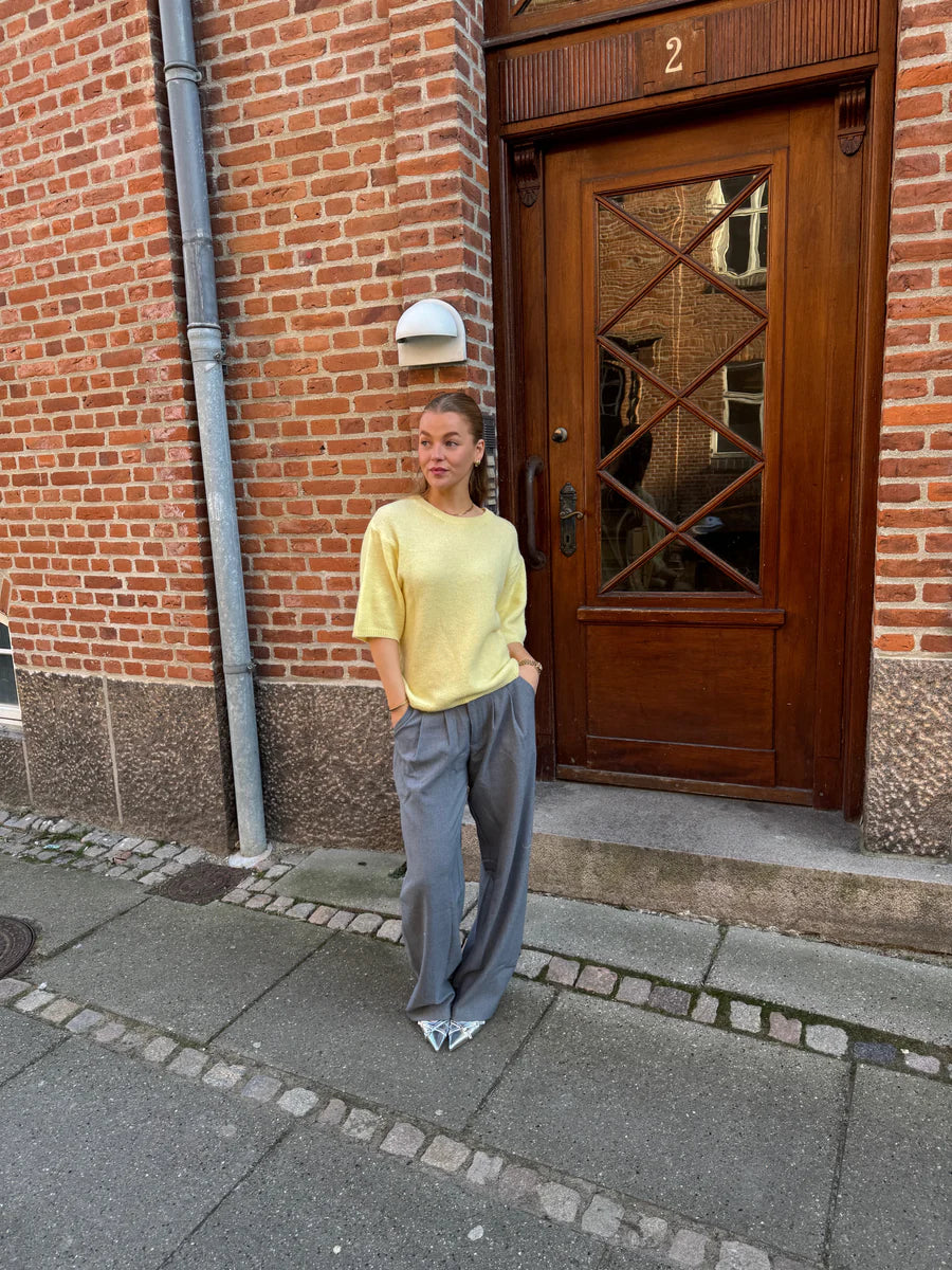 BUKSUR | NORA medium grey