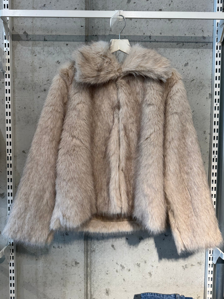JAKKI | FAUX FUR