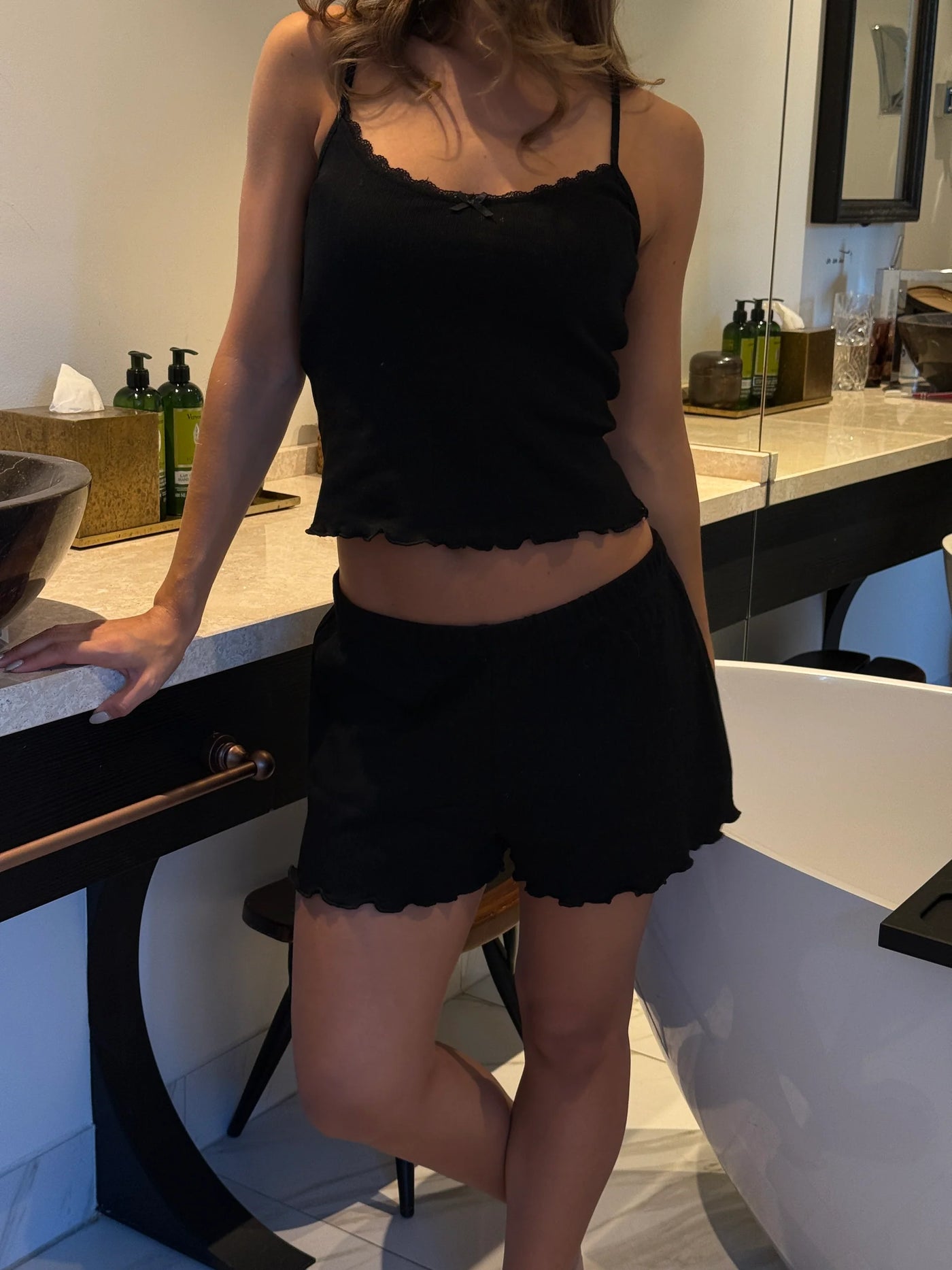 SHORTS | ANNA svart