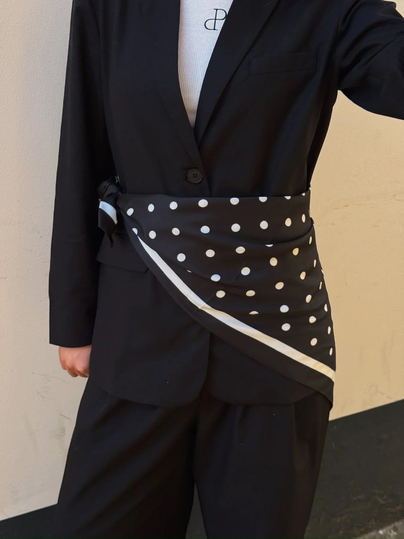 TURRIKLÆÐI | BLACK DOT L