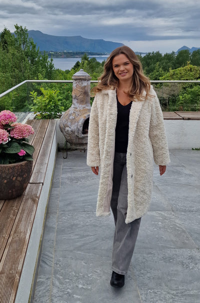 JAKKI | FAKE FUR beige