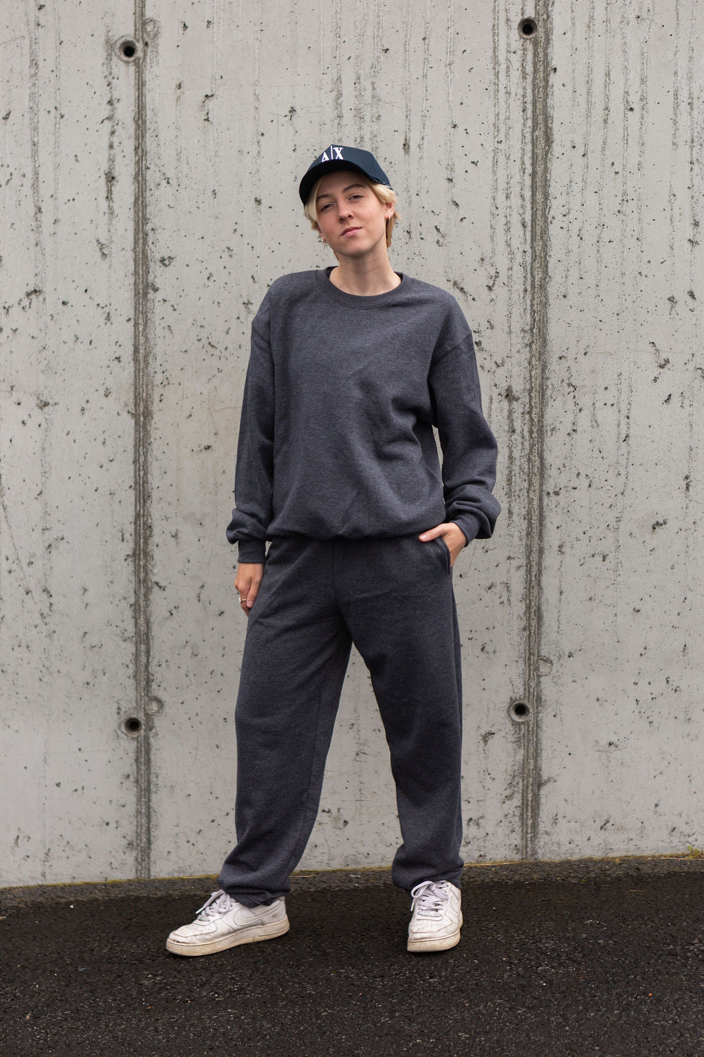 SWEAT | FRUITdarkgrey