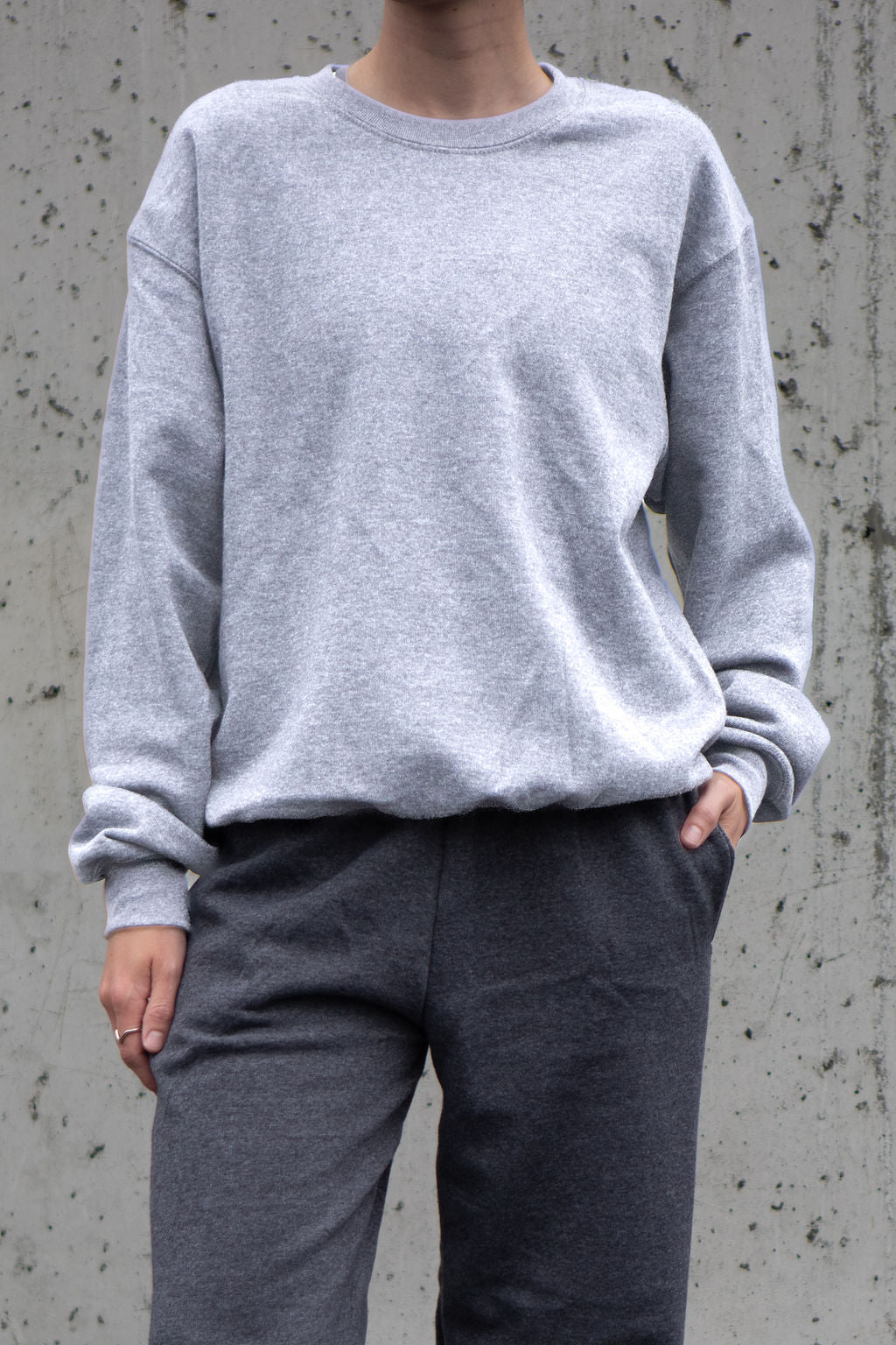 SWEAT | FRUIT grey