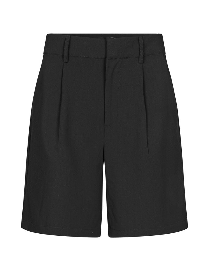 SHORTS | GURI