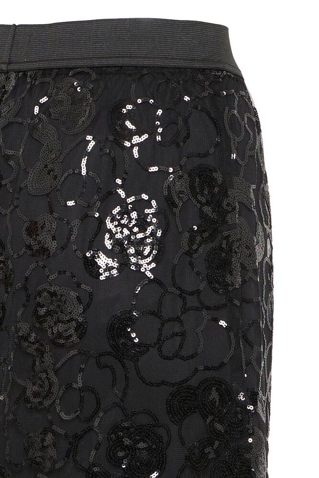 NIÐURDEILUR | OJELLA