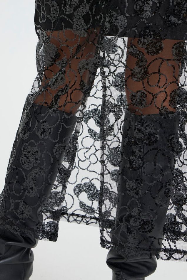 NIÐURDEILUR | OJELLA