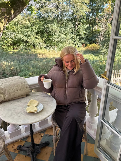 JAKKI | JOSEFINE PUFFER