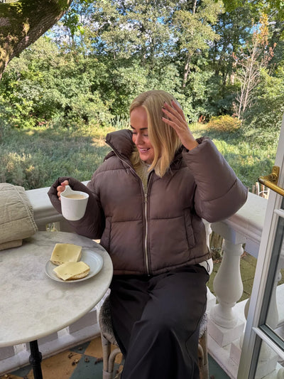 JAKKI | JOSEFINE PUFFER