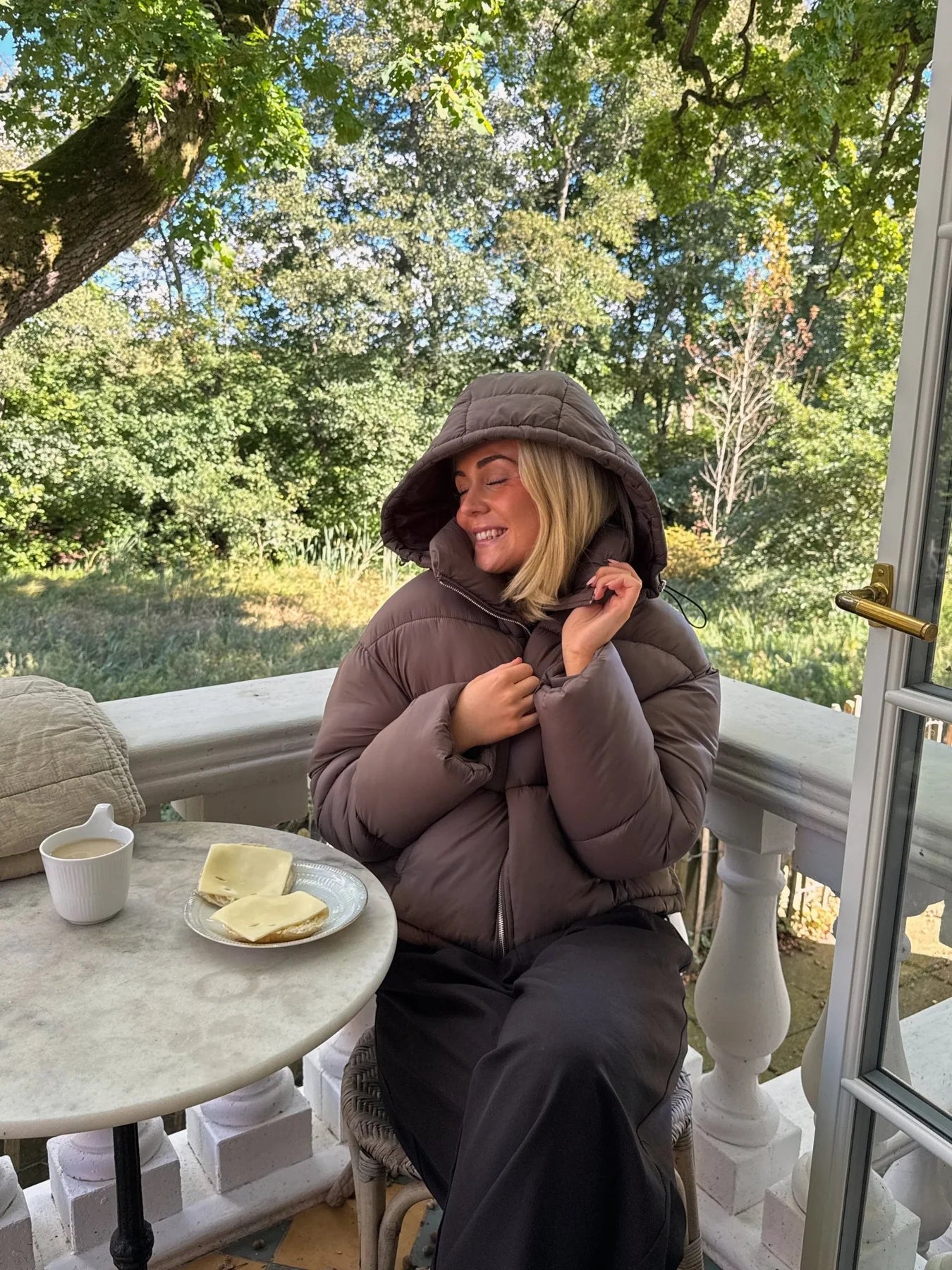 JAKKI | JOSEFINE PUFFER