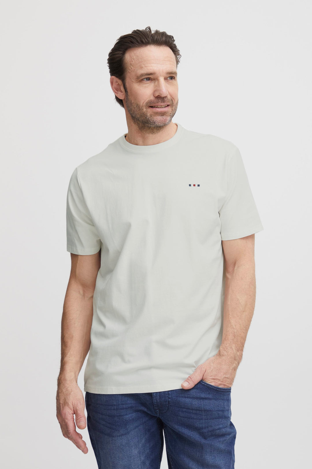 T-SHIRTS | FQTOM hvítt