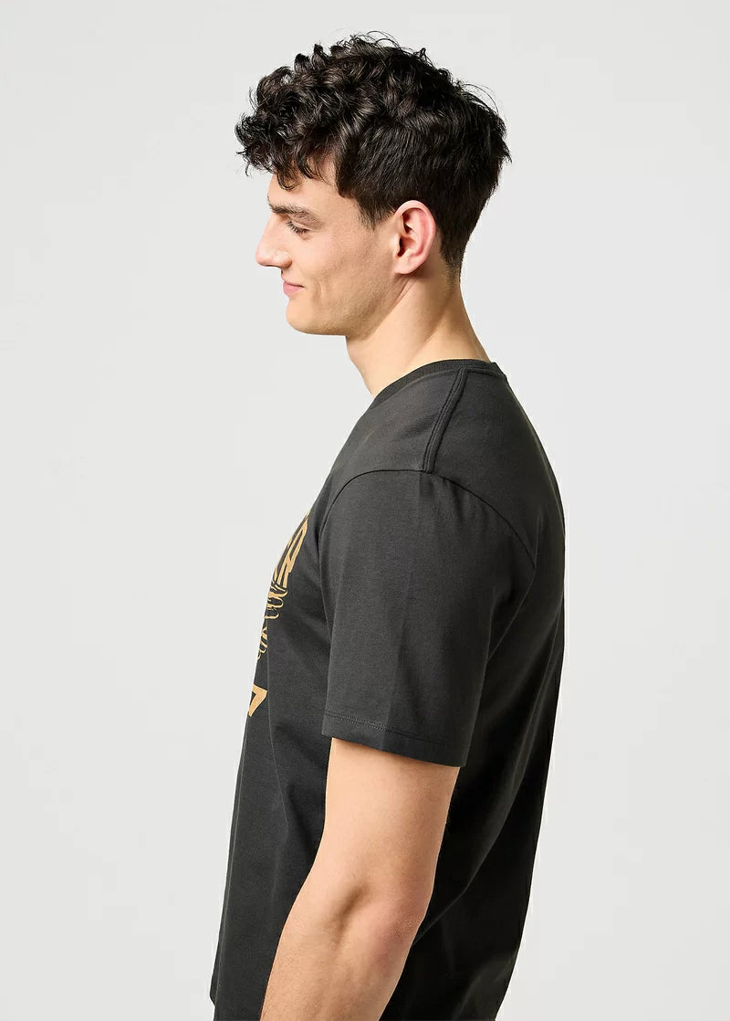 T-SHIRT | AMERICANA