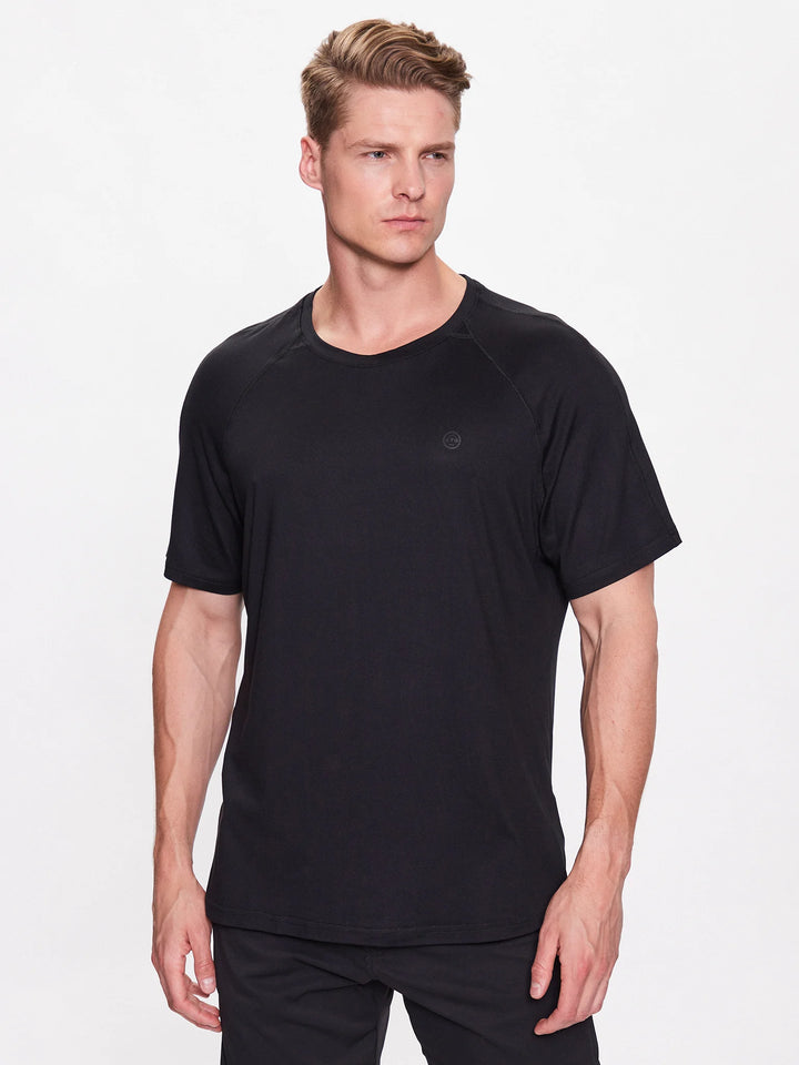 T-SHIRT | PERFORMANCE