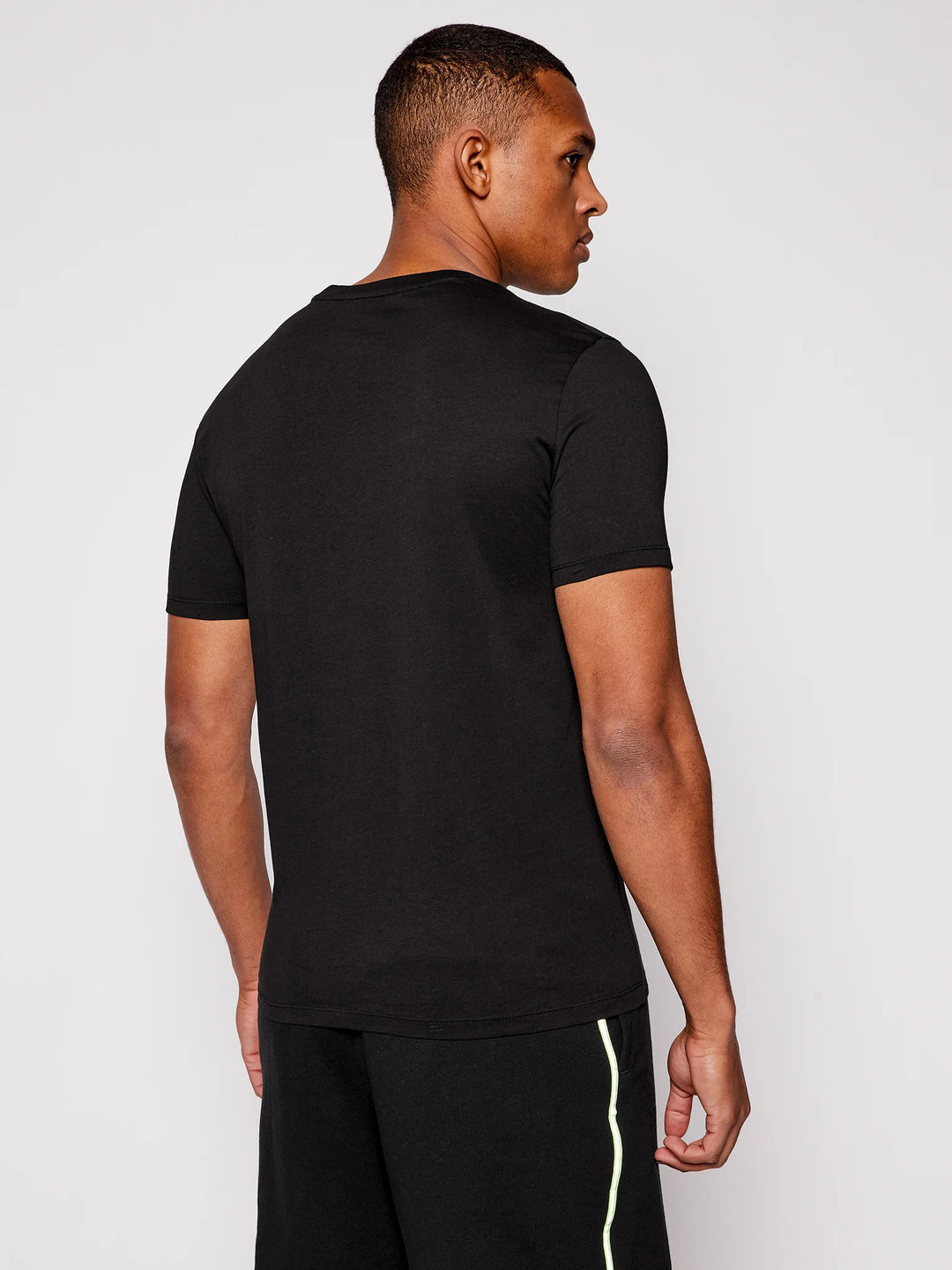 T-SHIRT | 8NZT91 svart