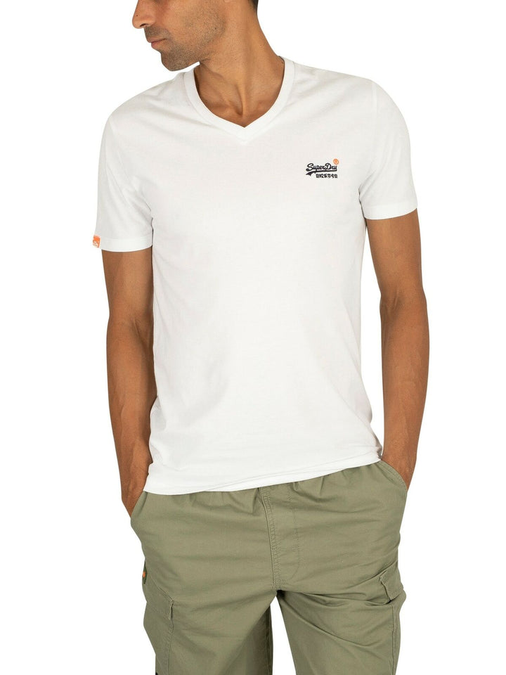 T-Shirt við V hálsi